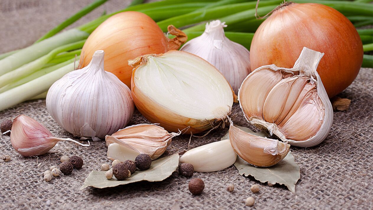 cesnak a cibuľa na liečbu červov